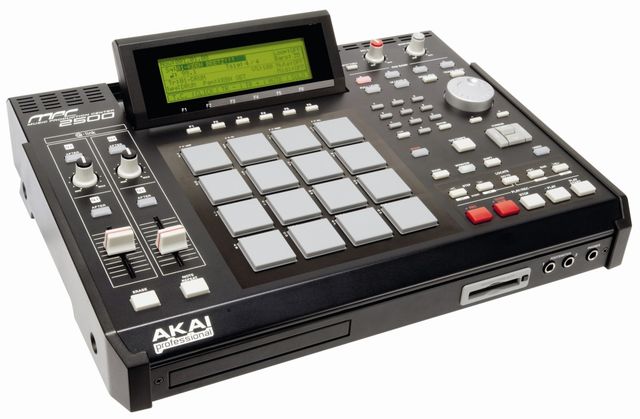 Akai MPC 2500 The new demure paintjob will look cool live or in the studio